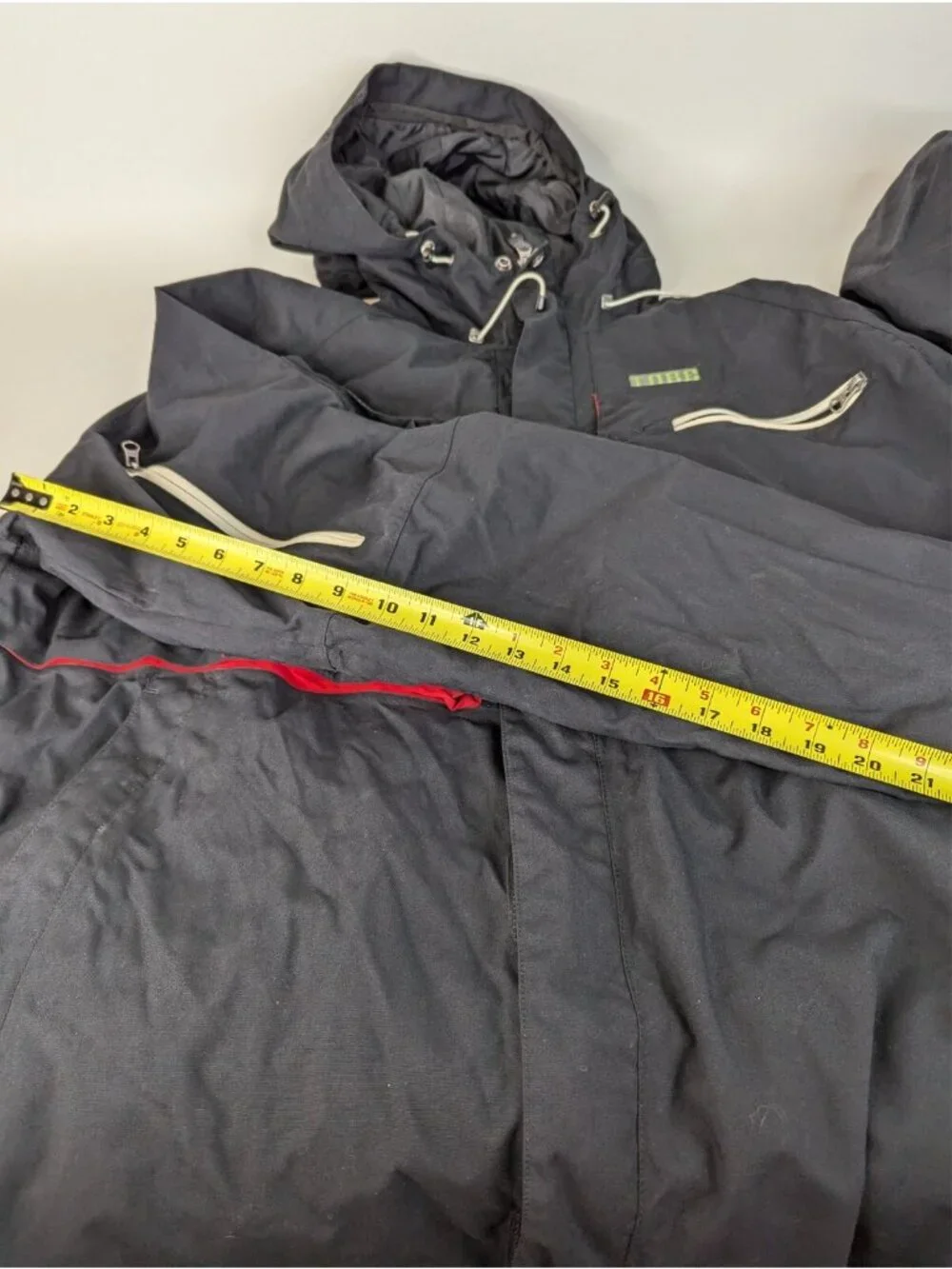 Tobe Outerwear Men’s XXL Insulated Snowmobile Jacket – Black 2XL